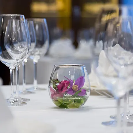 Radisson Old Town Hotel 4*