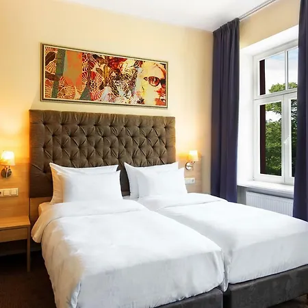 Hotel Radisson Old Town 4*