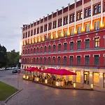 Radisson Old Town 酒店