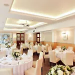 Radisson Old Town 酒店 4*
