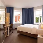 Radisson Old Town 4*