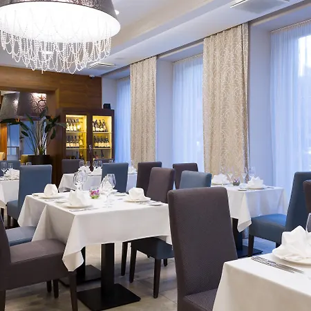 Отель Radisson Old Town Рига