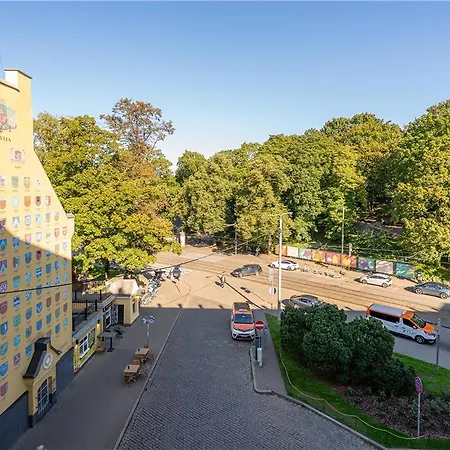 Отель Radisson Old Town 4*