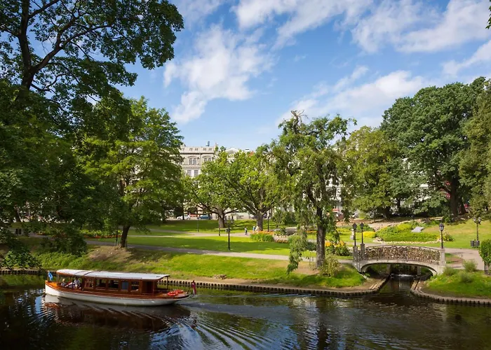 Radisson Old Town 4*