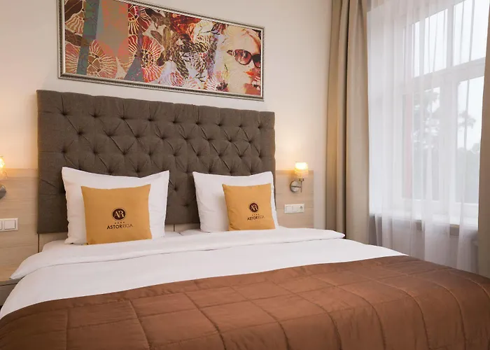 Radisson Old Town 4*