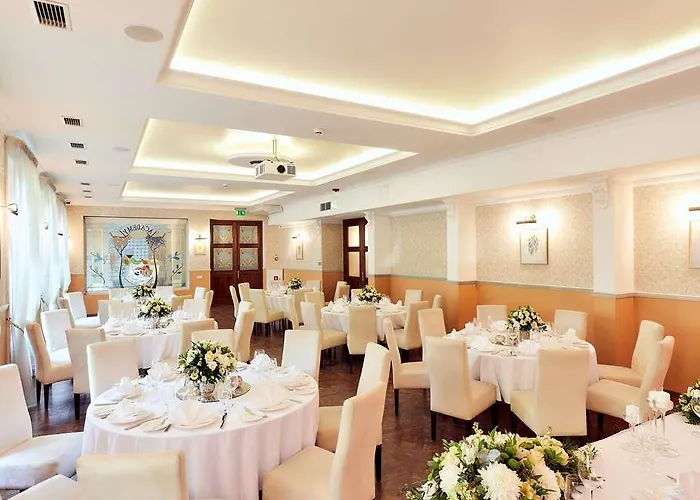 Radisson Old Town Hotel 4*