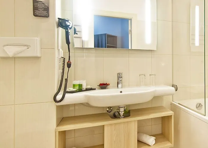 Radisson Old Town Hotel 4*