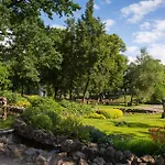 Hotel Radisson Old Town 4*